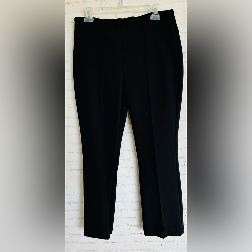 Rachel Zoe Black pull on pants permanent crease 10